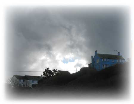 Stormy skies at Mawgan Porth Stormy skies at Mawgan Porth